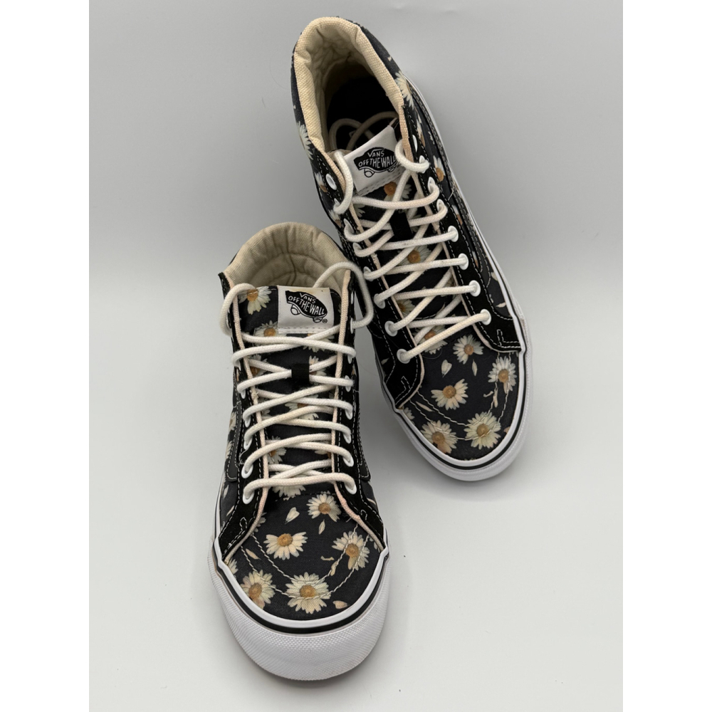 Vans Sk8-Hi “He Loves Me, He Loves Me Not” Daisy Floral Print Sneakers Women’s 7